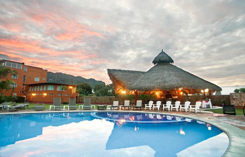 Hotel Real Del Valle Tepoztlan Exterior photo